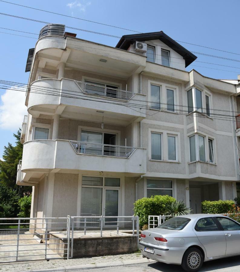 Mihail'S Apartments In Ohrid - 2 Exterior foto